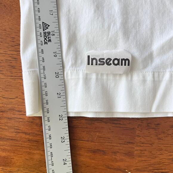 Chico's Women's XL Capri Pants Stretch Crop White Casual Classic Preppy Summer - Picture 8 of 10